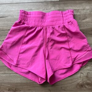 Lululemon Hotty Hot High-Rise
Shorts 4" Women’s Size 0 Pink (Liner removed)